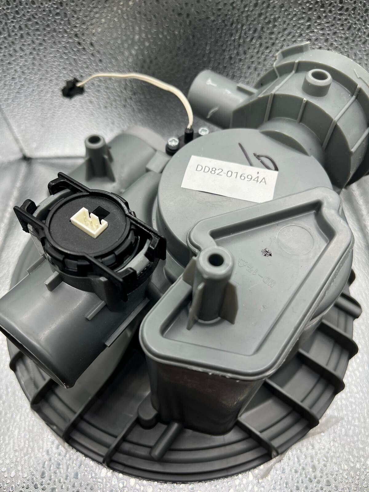 SAMSUNG DD82-01694A ASSY-SUMP SUB