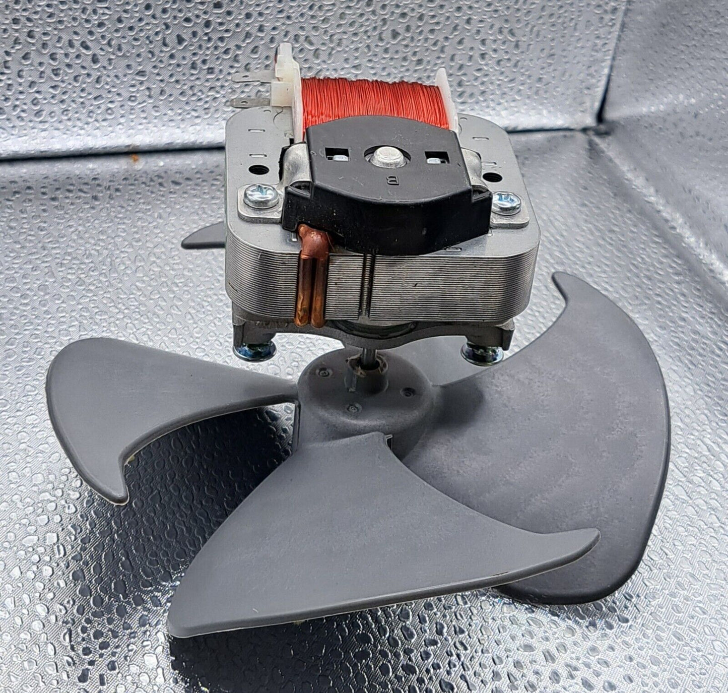 Samsung Microwave Cooling Fan Motor Part# DE31-00045B (wing part exlucded)