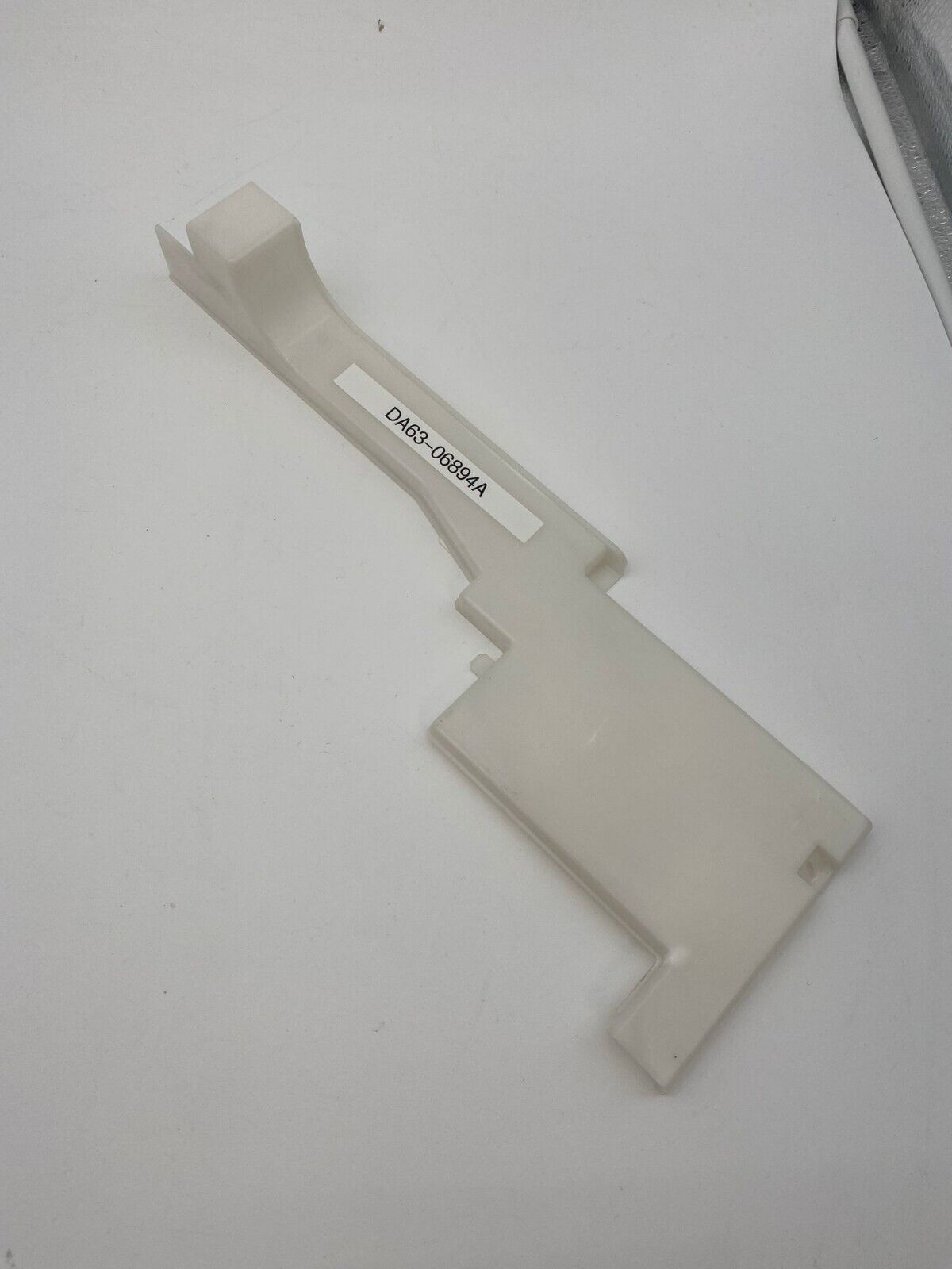 Samsung DA63-06894A Refrigerator Ice Maker Wire Harness Cover