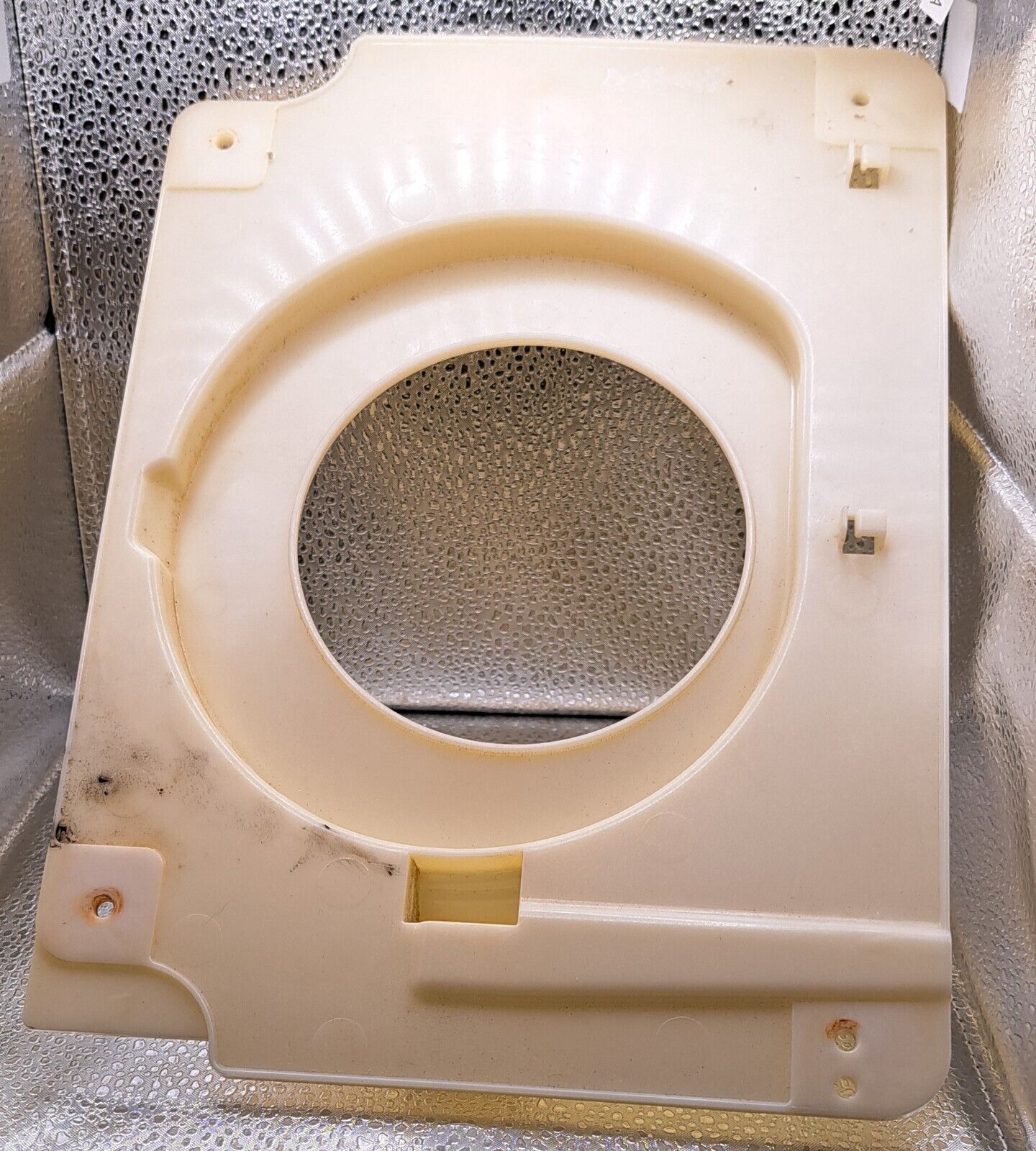 Samsung Refrigerator Evaporator Motor Plate Part# DA61-04131A