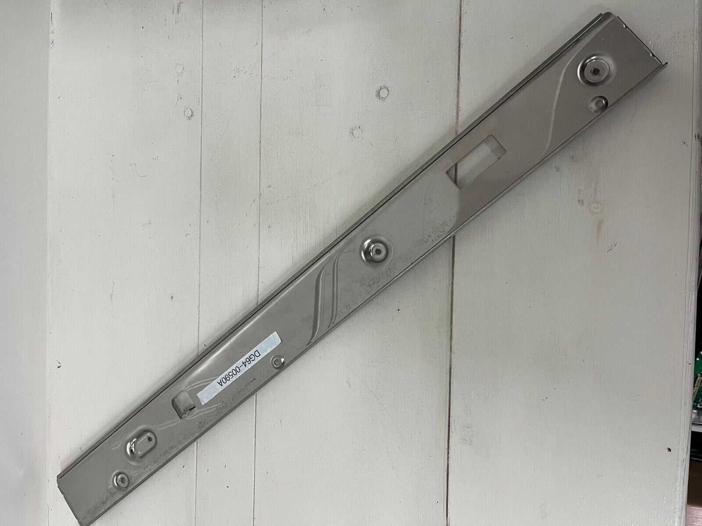 Samsung DG64-00590A TRIM RIGHT