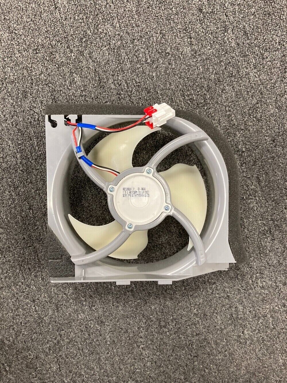 Samsung Refrigerator Condenser Fan Motor Assembly DA97-15765B