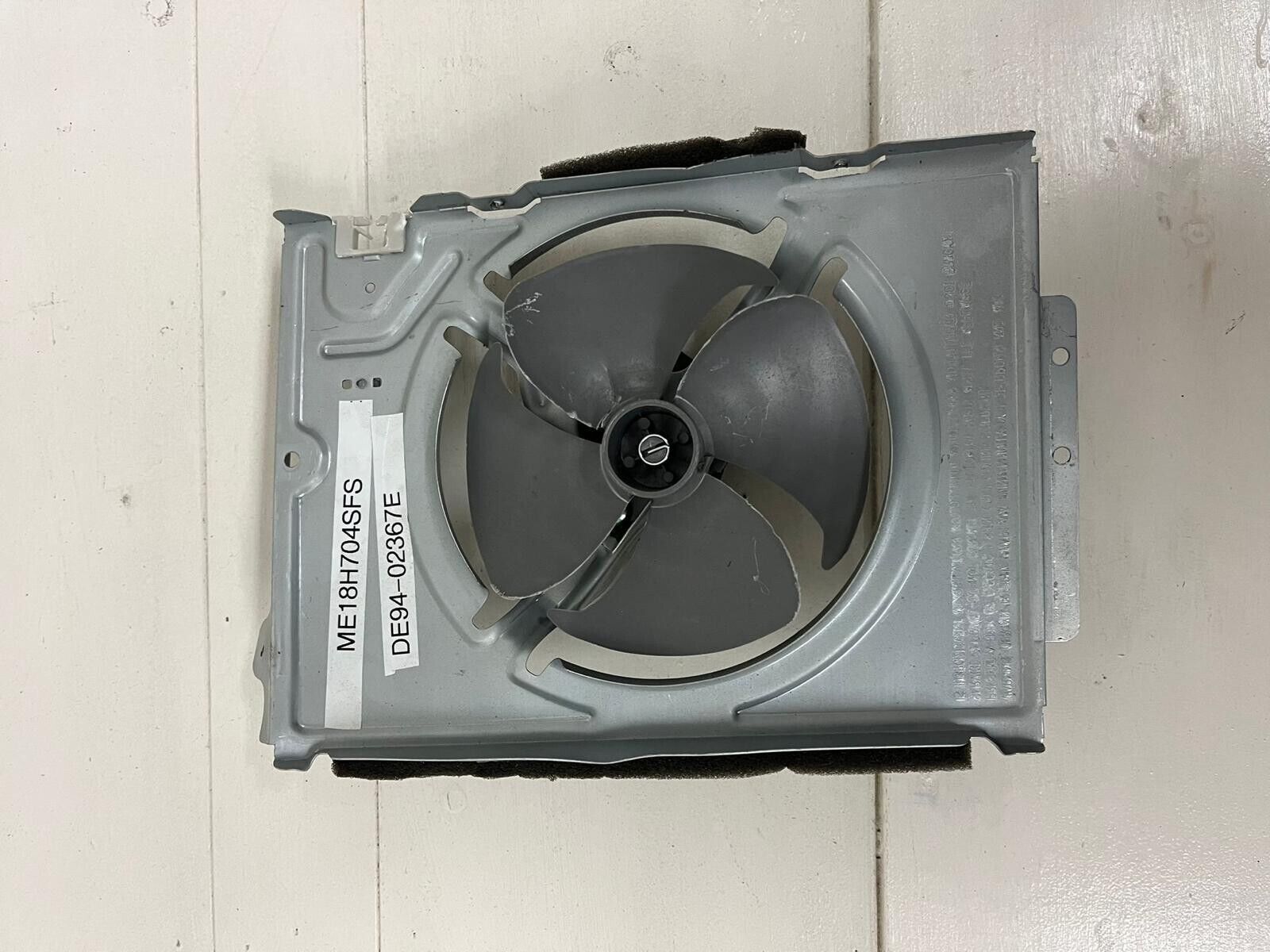 Samsung DE94-02367E Microwave Cooling Fan Motor Assembly